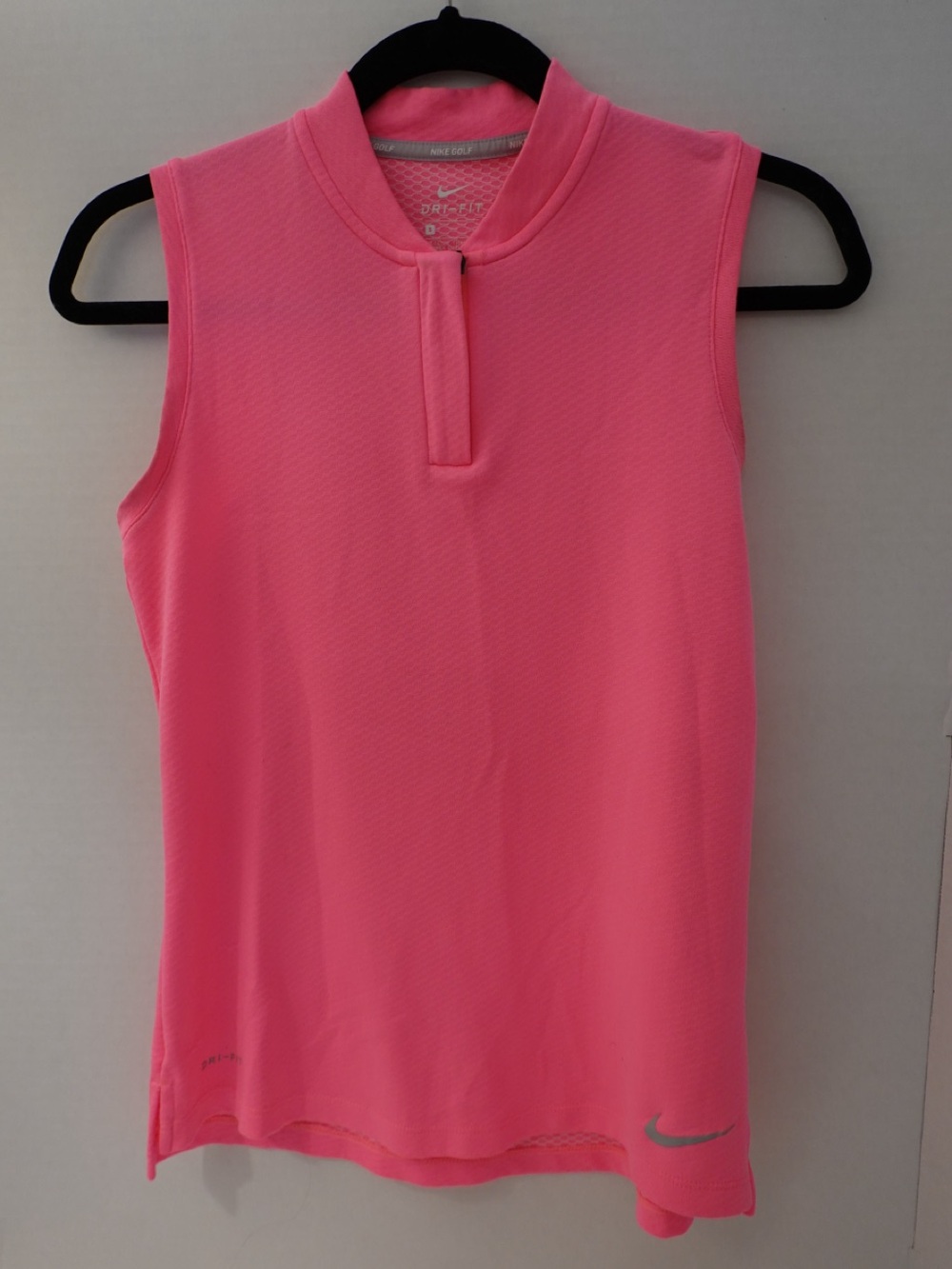 EUC Nike Sleeveless Dri-FIT Golf Top - Hot Pink